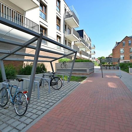 Beige 3City Apartment With Parking In Gdansk By Noclegi Renters Buitenkant foto