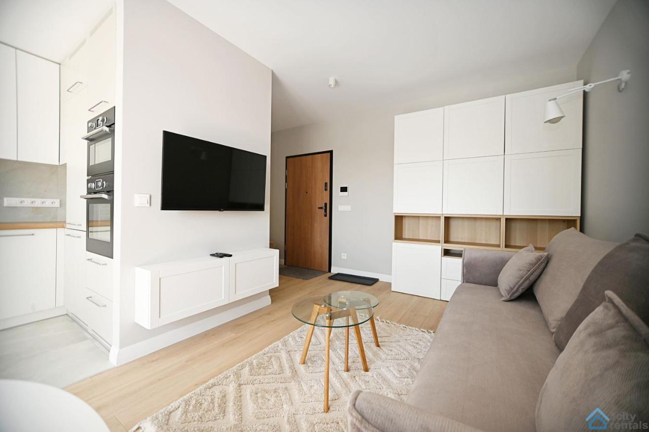 Beige 3City Apartment With Parking In Gdansk By Noclegi Renters Buitenkant foto